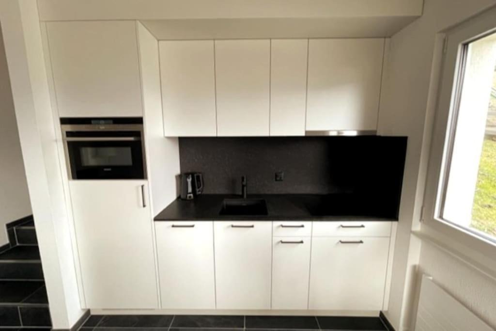 Wohnung Mit Fantastischer Aussicht Trin Esterno foto